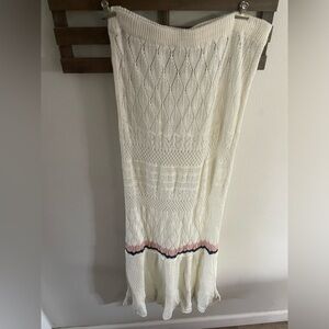 NWT WAYF Cream‎ Knit Long Skirt Size Small